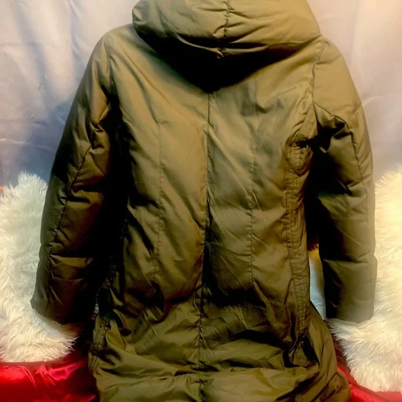 MK jacket the color olive green material soft comfy Buffy jacket Michael Kors.
